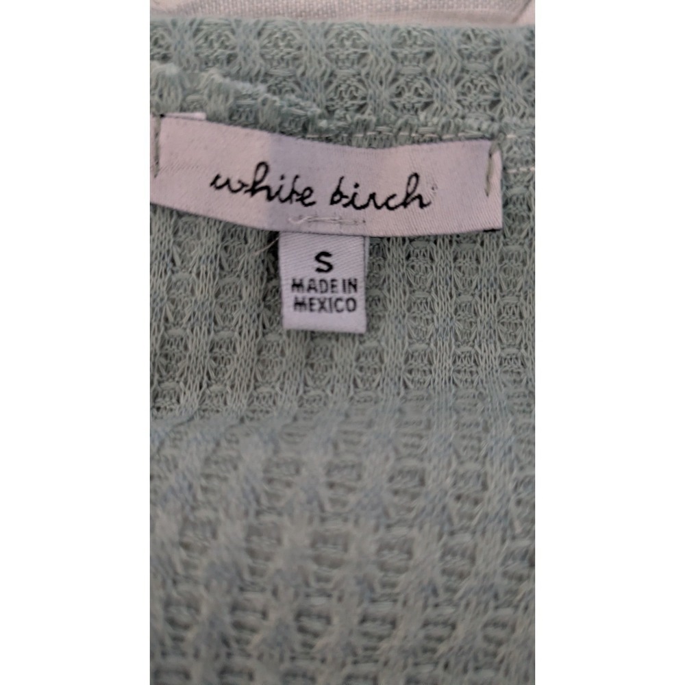 White Birch Sage Green Waffle Knit Camo Raglan Sleeve V-Neck Top Small - Picture 3 of 4